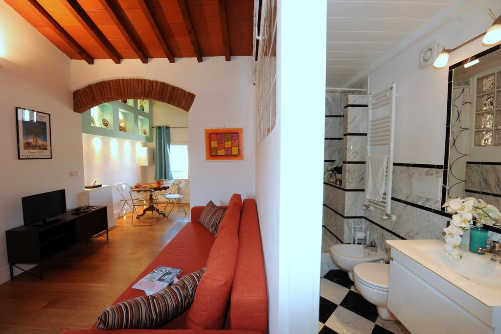 Acacia Firenze - Ciclamino Apartment Exterior photo